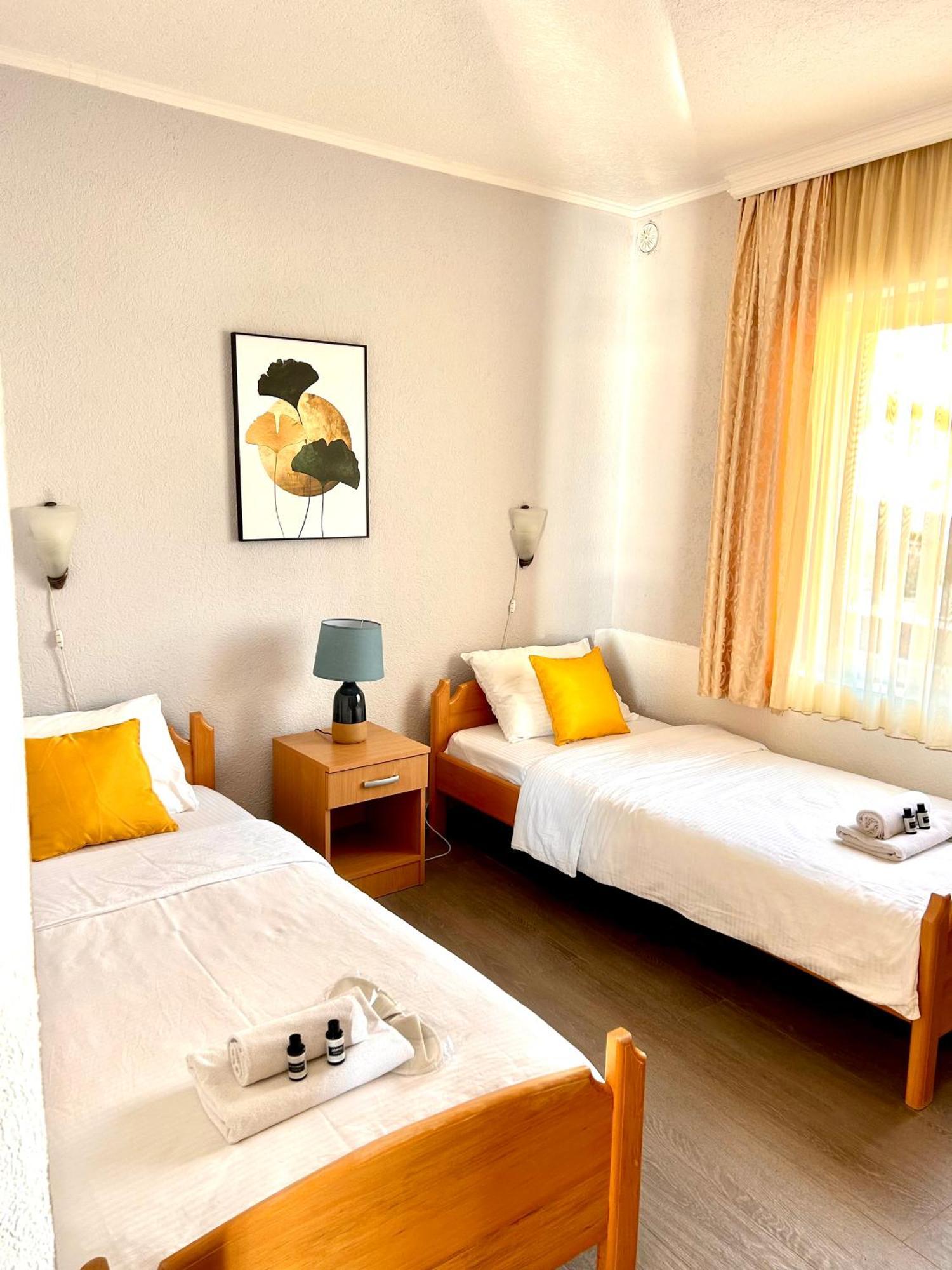 Hotel Victoria Bar Luaran gambar
